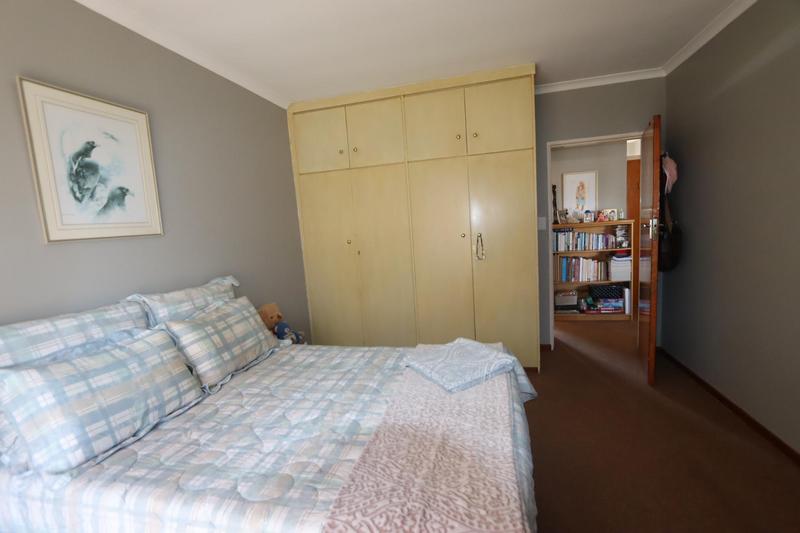 2 Bedroom Property for Sale in Claremont Western Cape